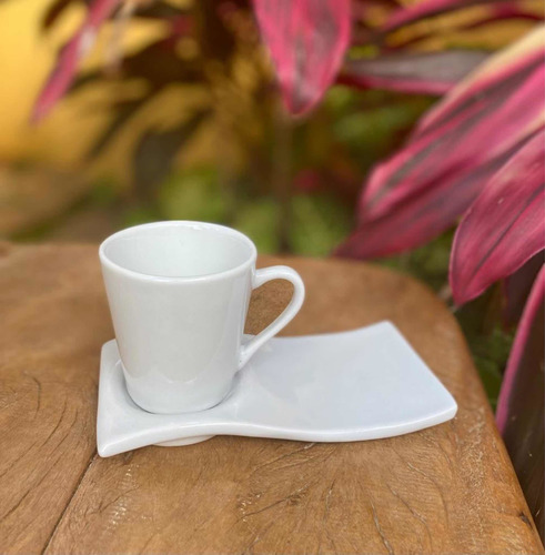 1 Kit Xícara Mais Pratinho Porcelana