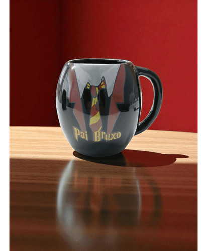 Caneca Preta Bojuda 410ml Pai Bruxo Prese...