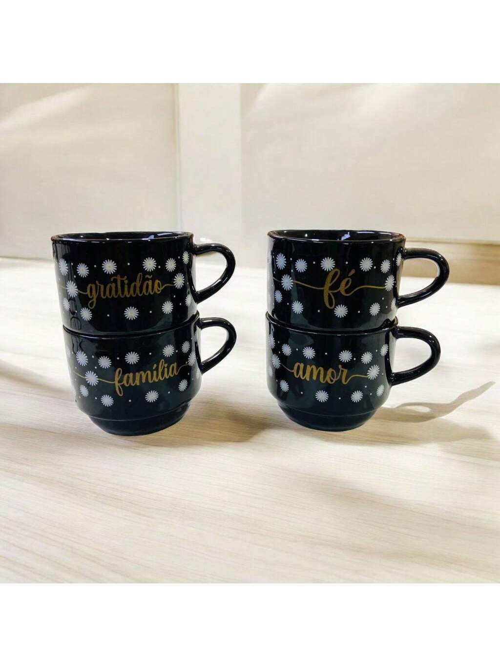 Jogo De 4 Xicaras Café Chá Porcelana  Flo...